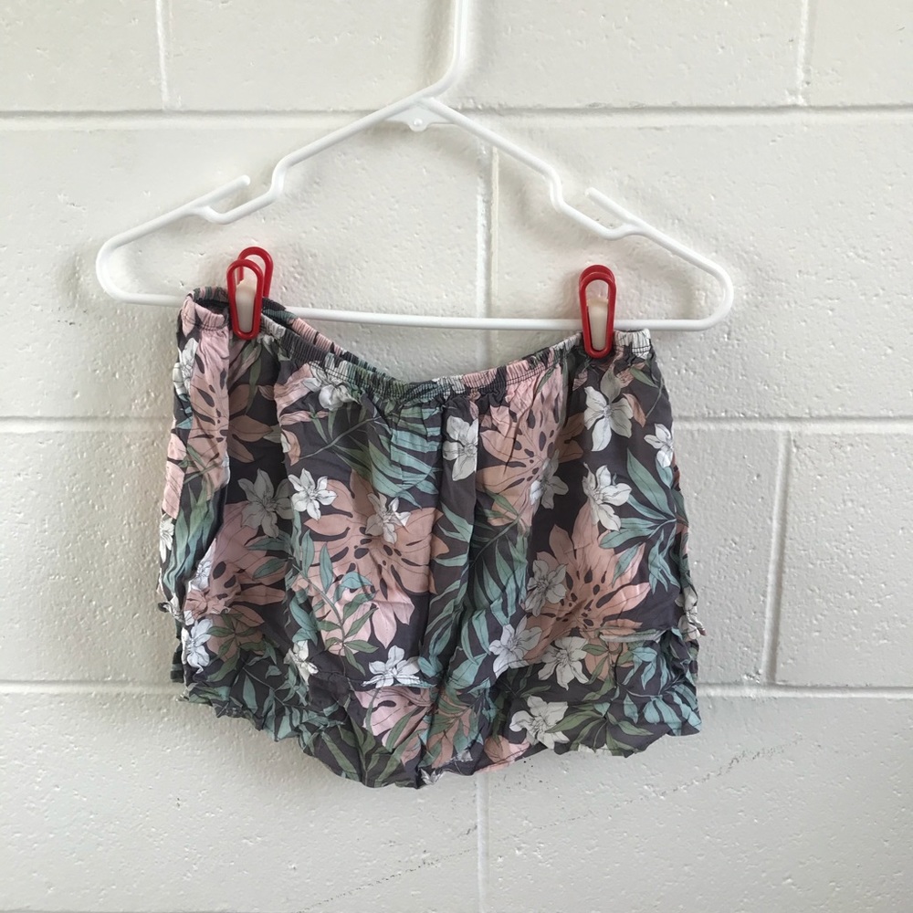 Floral Ruffle Tube Top